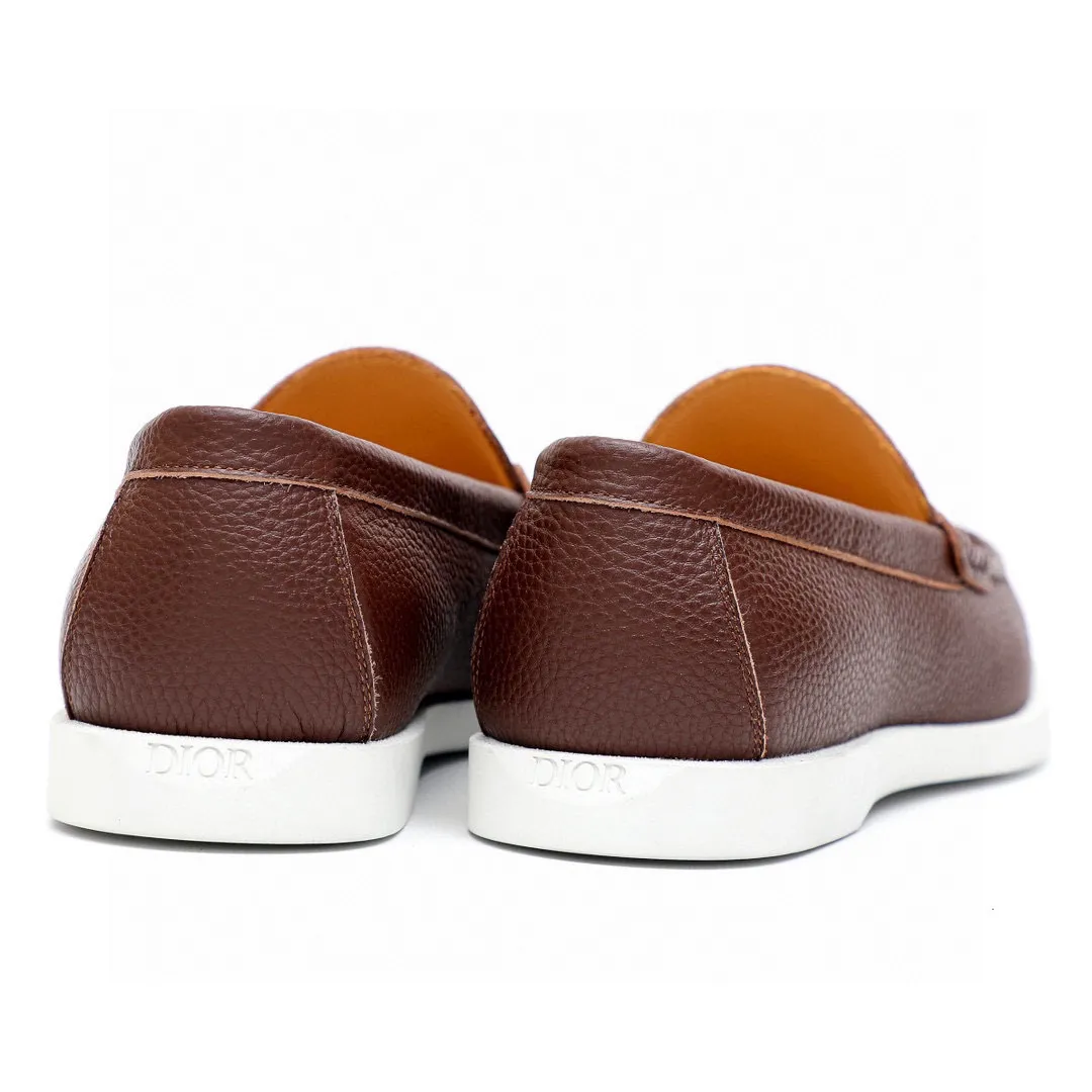 Men's shoes 💰480 💐Original packaging Product trademark: Dior "Dior" casual leather shoes Regular size: 38-44 (45.46.47🉑️Customized) Product materials: Selected first-layer pebbled calfskin upper imported from Italy, imported water-dyed cowhide lining. Strong three-dimensional visual effect, original anti-slip rubber outsole Color: 3⃣️colors available